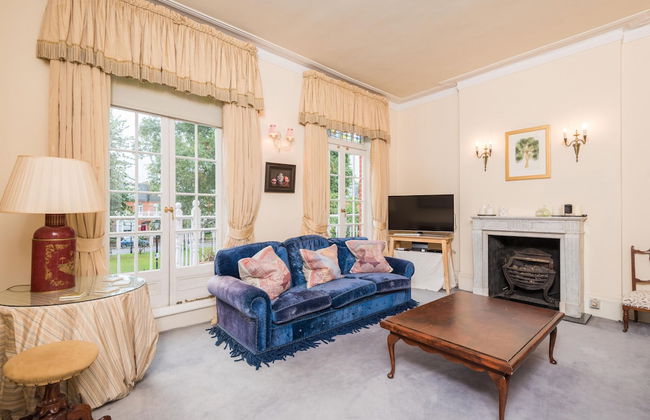 Royal Richmond Family Home by Kew Gardens - Foto 1