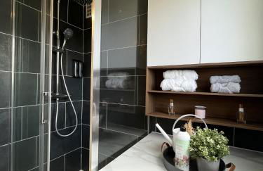 Entire 60m2 apartment - Close to Paris - Parking - Kitchen - 2min RERB - Olympic'24 - Foto 36