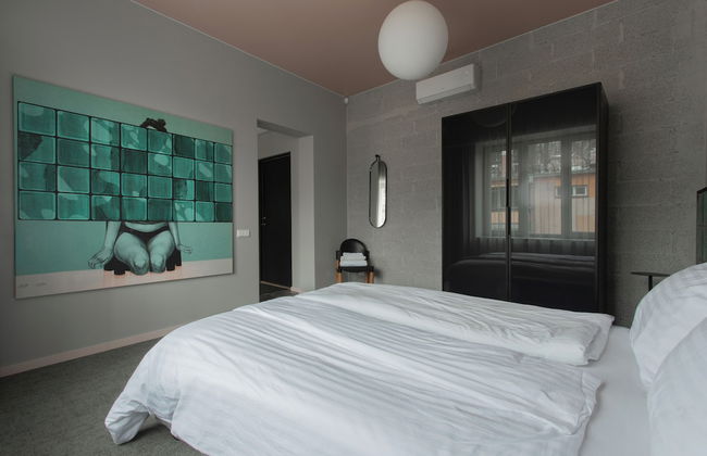 Resume Apartments - Photo 45