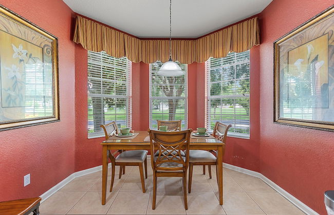 Funcation at Windsor Hills by Shine Villas Sleeps up to 12 - Foto 13