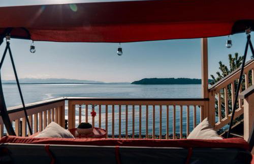 Stunning House with Views of Puget Sound! Ideal for Family Reunions - Photo 70