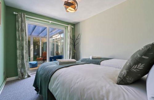 3 bedroom Bungalow for Contractors,Workers,Relocation,Insurance,Family, Free Parking - Foto 11