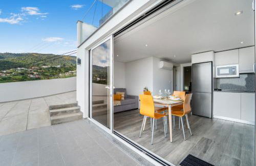 Brand new private modern apartment with Patio and Sea View - Photo 28