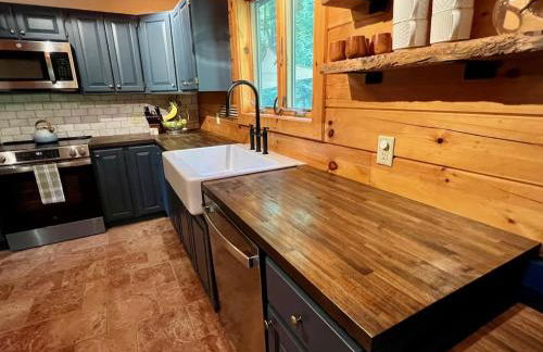 Perfect Vermont Battenkill Log Cabin - Photo 11