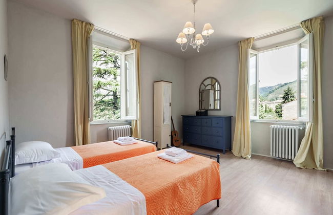 Holiday Home in Toscana With Pool - Photo 2