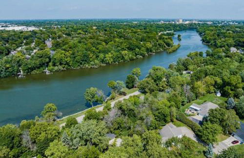 Private Riverside Retreat - Foto 23