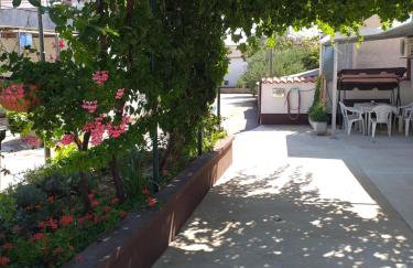 Apartments Jeličić - Foto 54