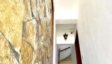 Liberator Attic - Photo 5