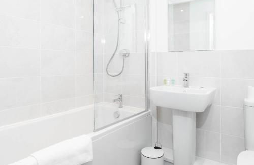 Stylish Apartment - Selly Oak - Fast Wi-Fi - Parking 20CC - Foto 6