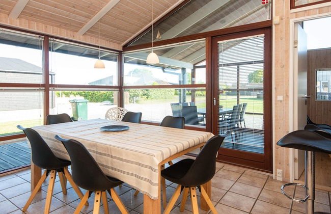 7 Person Holiday Home in Sjolund - Foto 18