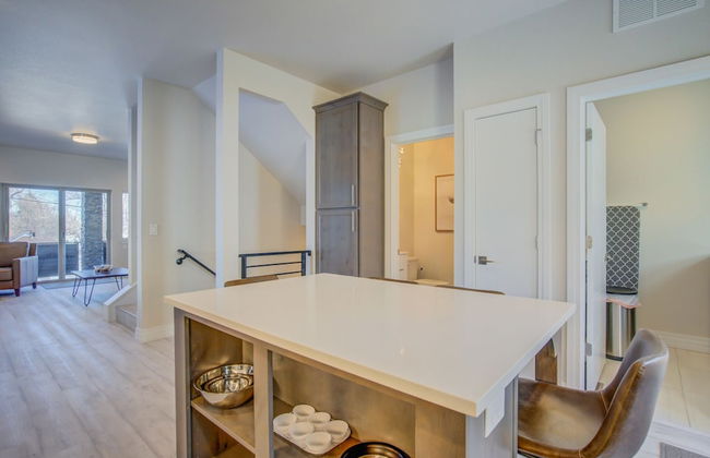 Modern Rooftop Patio New-build Townhome in COS - Foto 22