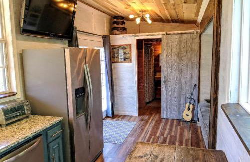 Tiny House with Amazing Views and Private Hiking Trails in Hill Country, Texas - Foto 13