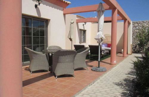 Villa Romeo Comfortable holiday residence - Photo 1
