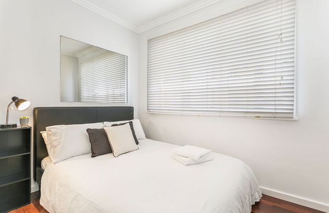 Beachfront on Golden Mile - Photo 3