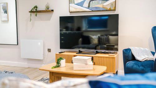 Stylish 2-Bed Apartment – Prime Leeds City Centre - Foto 3