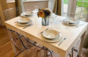 Wimbledon Town Centre Garden Apartment with private parking - Sleeps 5 - Foto 20