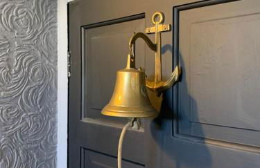 The Anchorage - sea views and beach on doorstep - Photo 24