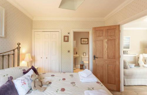 Gardeners Cottage - Photo 10