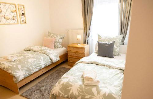 Große schöne Ferienwohnung mit kleinem Garten im Weinort Randersacker - Foto 12