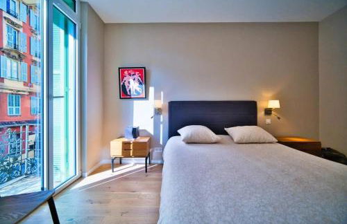 Port of Nice - Scooters Included - Photo 10