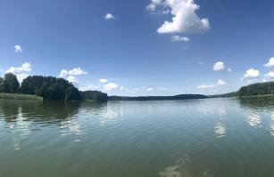 Domek wypoczynkowy w lesie nad jeziorem - Foto 28