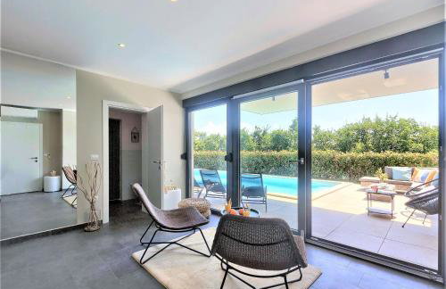 Luxury Villa Hedone with heated pool, welness and playground - Photo 40