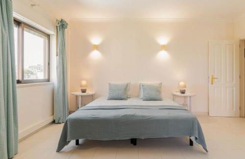 Central Cascais Apartment with private parking - Foto 13