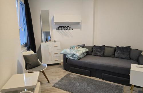 Apartment in Krefeld City with Balcony - Foto 1