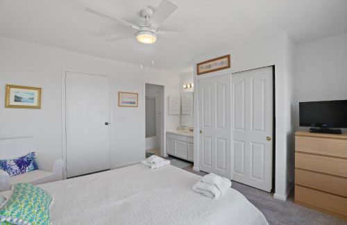 Beach Paradise & Pools - Oceanfront on Harbor Island - Foto 17