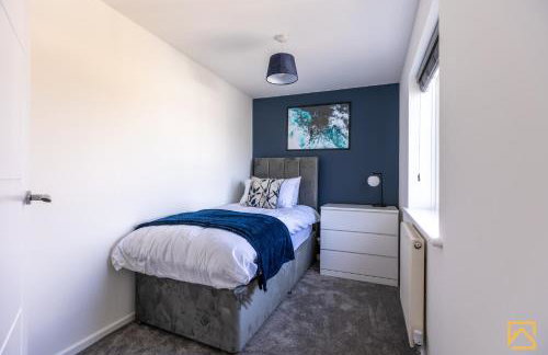 Cosy 5 bedroom house - Central By Valore Property Services - Photo 36