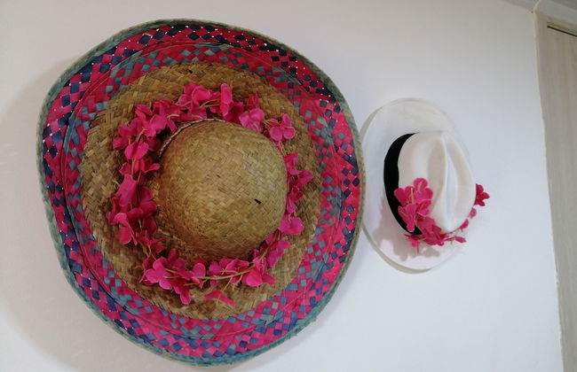 Café de Colores con balcon - Photo 2