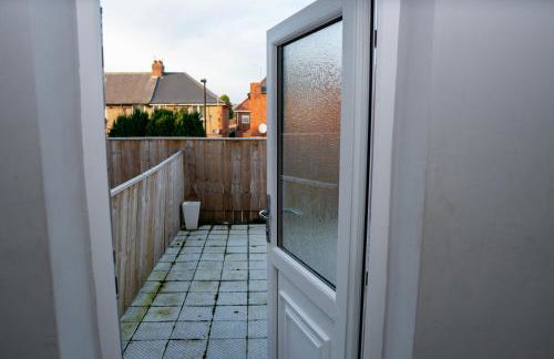 Luke Stays - Front Street - Foto 14