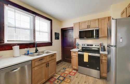 Walk to Main St and Campus! Dtwn Radford Home - Foto 9