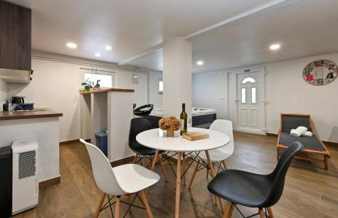 2 Bedroom Beautiful Home In Lepoglava - Foto 30