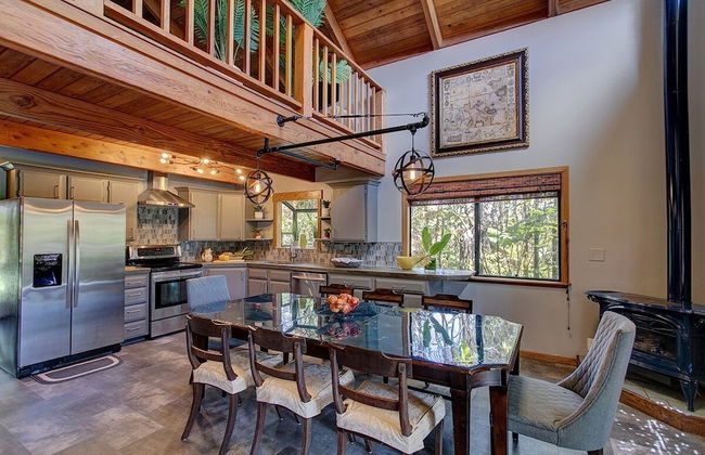 Halehikiola 3 Bedroom Home by RedAwning - Photo 10