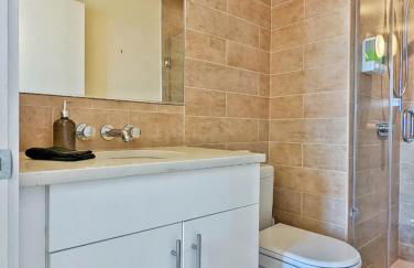 Bayfront AC-Insane Views! Luxury Escape on the Bay - Foto 35