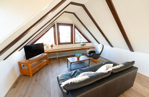 Charmante Ferienwohnung mit sonniger Loggia - Foto 1