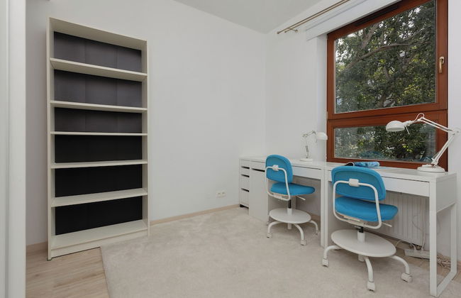 Spacious Apartment + Parking by Renters - Foto 8