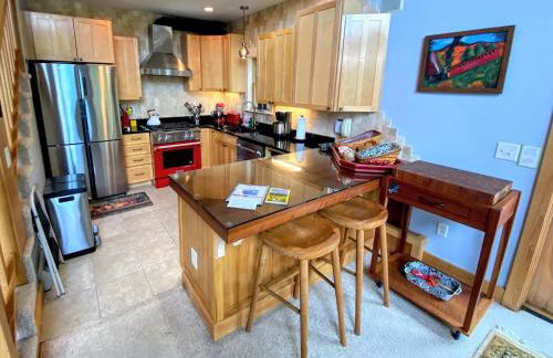 E5 Beautiful Bretton Woods slopeside home amazing views of Mount Washington Hot Tub AC - Foto 35