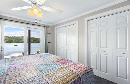 Lakeside Oasis - Room for 12 - Foto 17