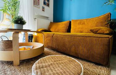 La Forêt des Pins - Free Check-In - Wifi - Parking Privé - Netflix - Draps & Serviettes inclus - Foto 2