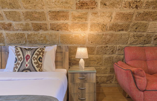 Timberwood Studio in Batroun - Photo 6