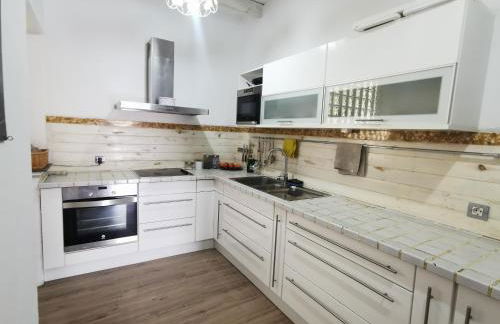 Apartamento con Vistas al mar y jacuzzi privado - Foto 44