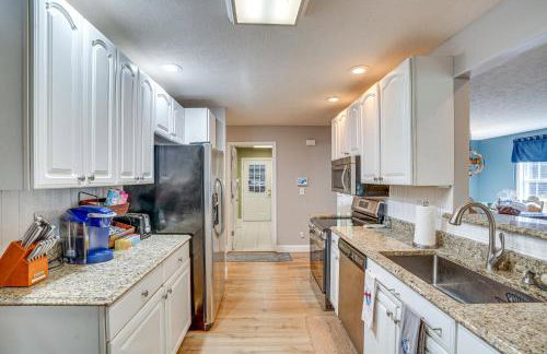 Waterfront Gilbertsville Retreat on Kentucky Lake! - Foto 10