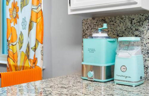 That 70s House -Fun 6 Bedroom W Pool & Game Room - Foto 99