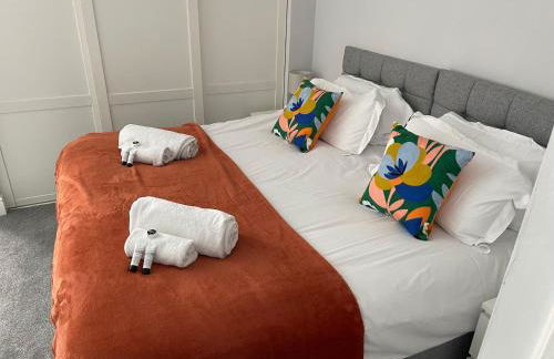 Ideal Contractor Business & Family Friendly 2-Bed Apartment Quiet & Spotless with Fast WiFi Large Screen Smart TV - Foto 24