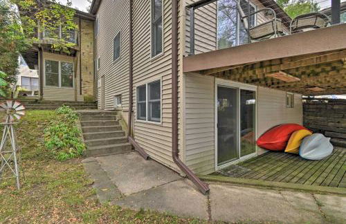 Spacious Lakehouse with Deck, Kayaks, and Dock! - Foto 42