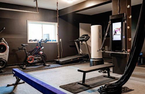 Bluffview on the River with a hot tub sauna pool table and more - Foto 46