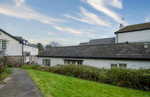 Garden Cottage - 2 Bedroom Cottage - Penally - Photo 4