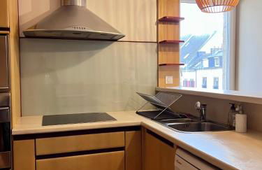 Grand Appartement ultra moderne Plein Centre, plage à pieds, avec parking - Photo 3